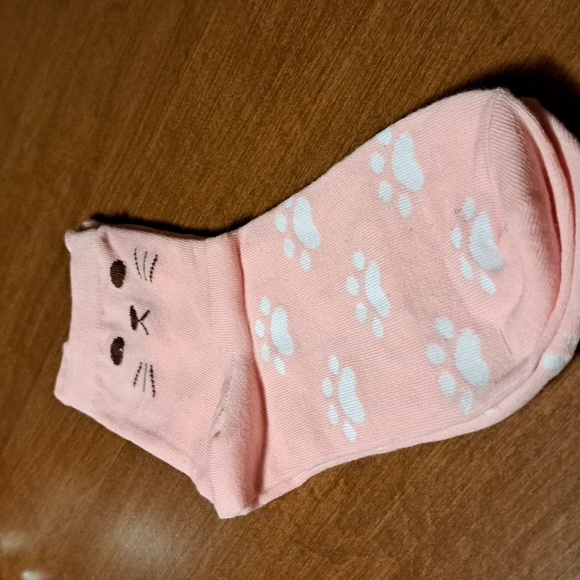 Accessories - Cat socks/ BUNDLE ONLY 2or more items